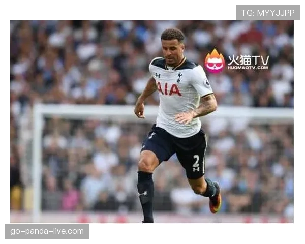 凯尔·沃克为何能多次入选英超赛季最佳阵容？